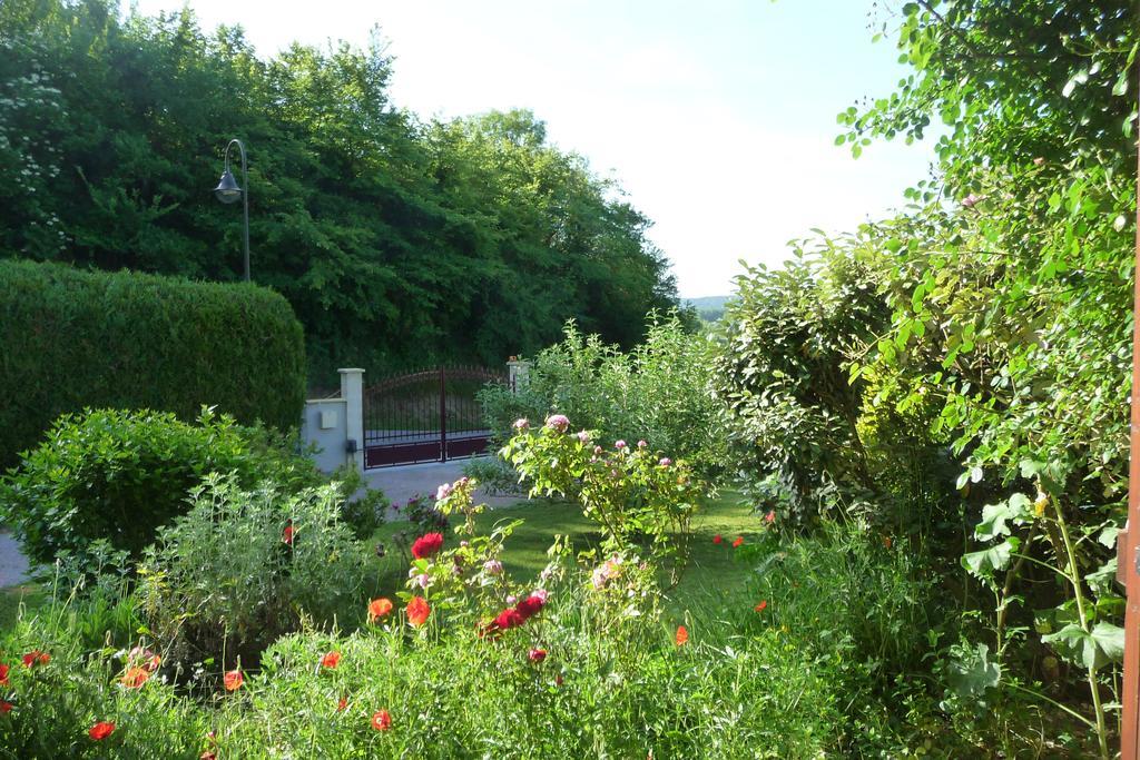 Maison D'Hotes Les Coquelicots Giverny Room photo